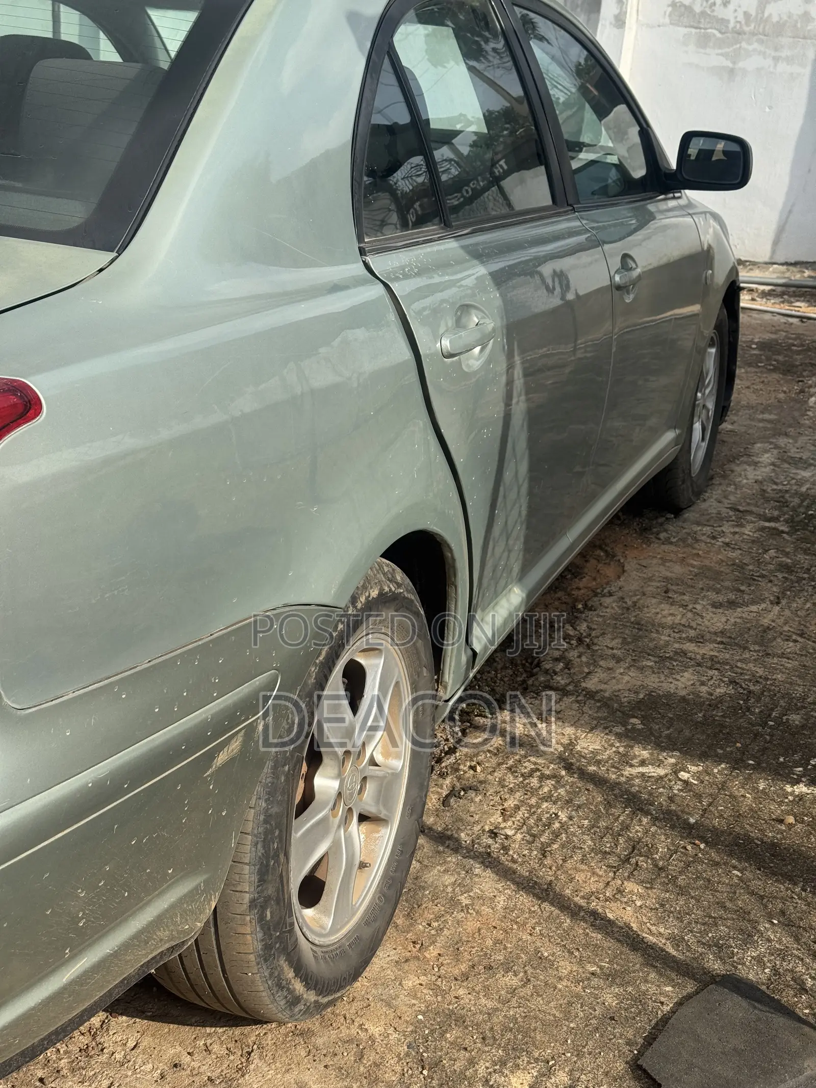 Toyota Avensis 2006 Green