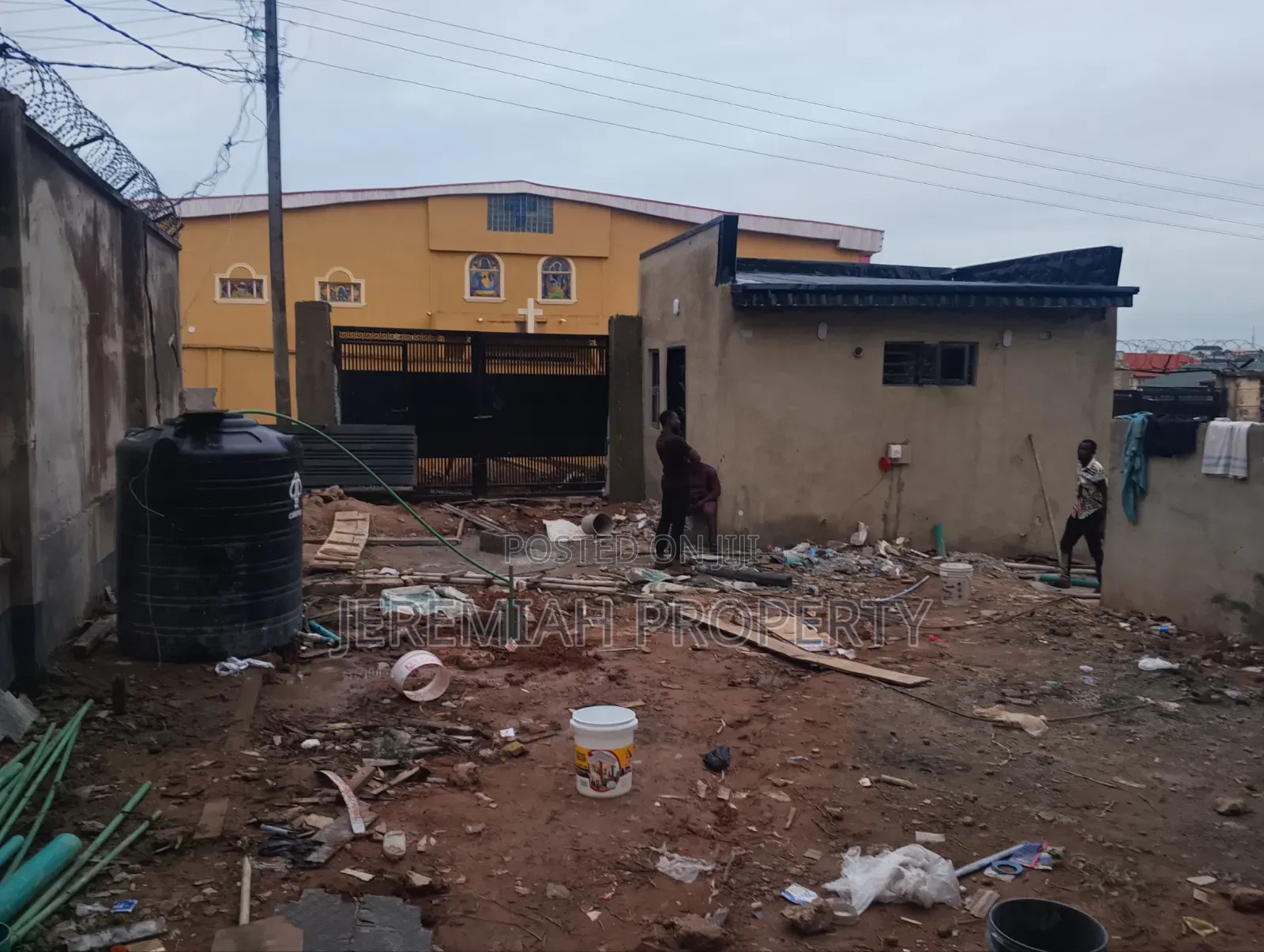 4bdrm Duplex in United Estate, Berger for sale