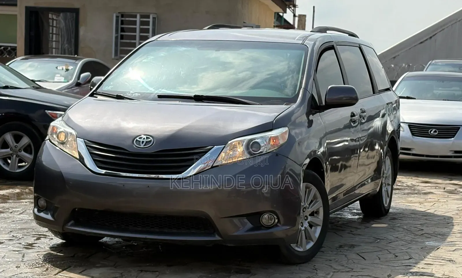 Toyota Sienna LE 7 Passenger 2012 Gray