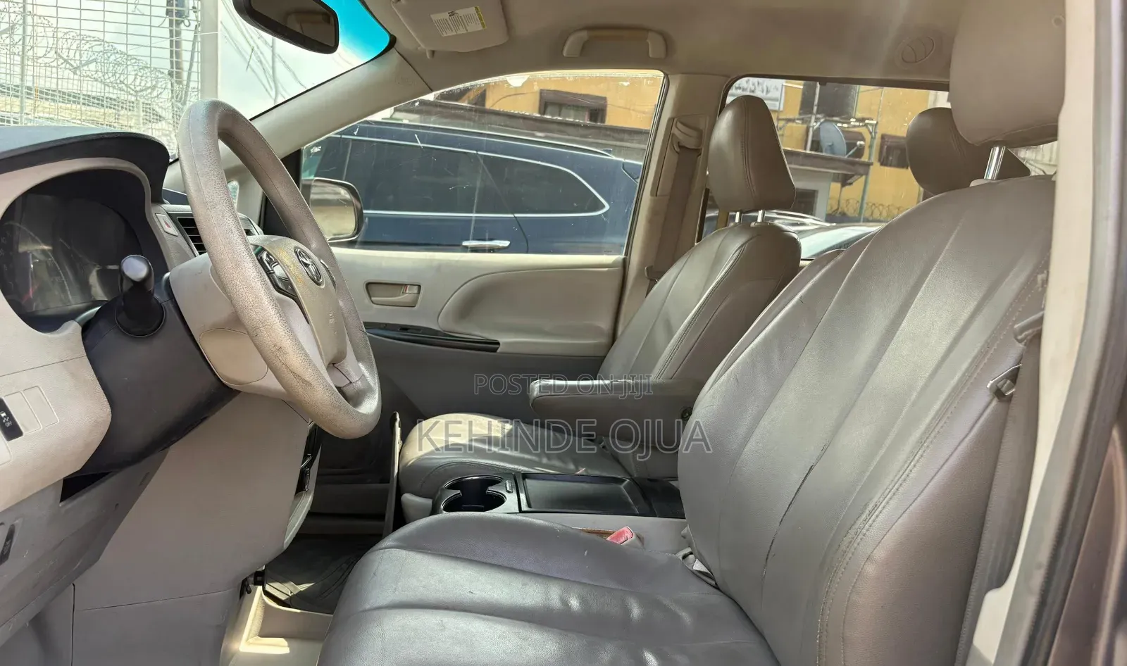 Toyota Sienna LE 7 Passenger 2012 Gray