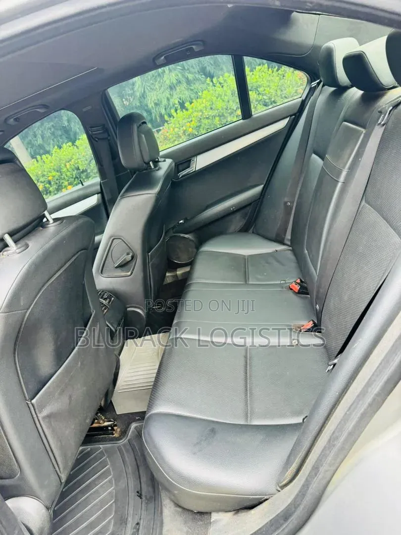 Mercedes-Benz C300 2008 Gray