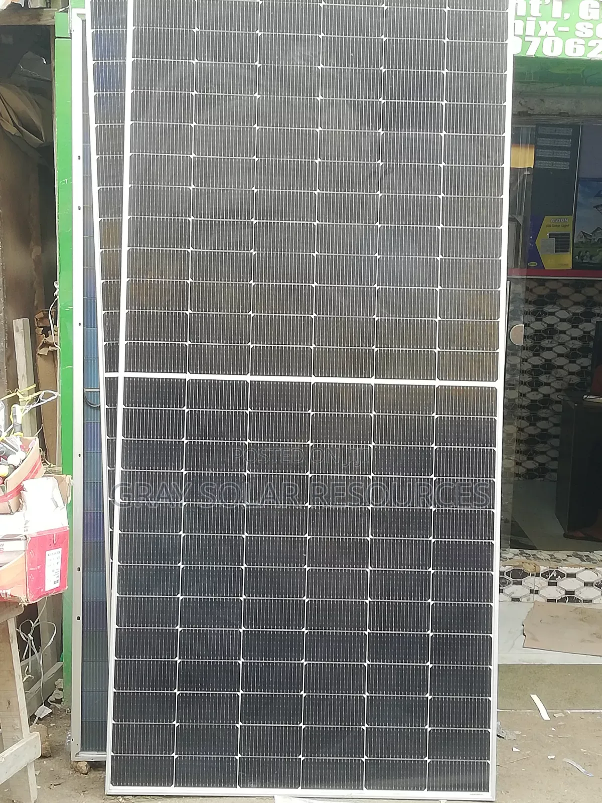 650w Jinko Monocrystalline Solar Panel