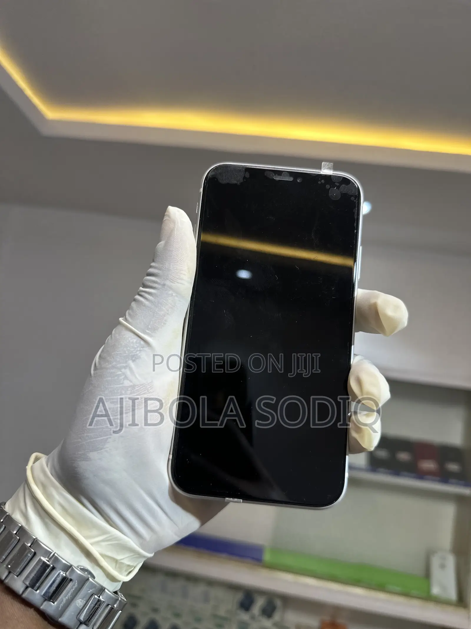 Apple iPhone XR 128 GB White