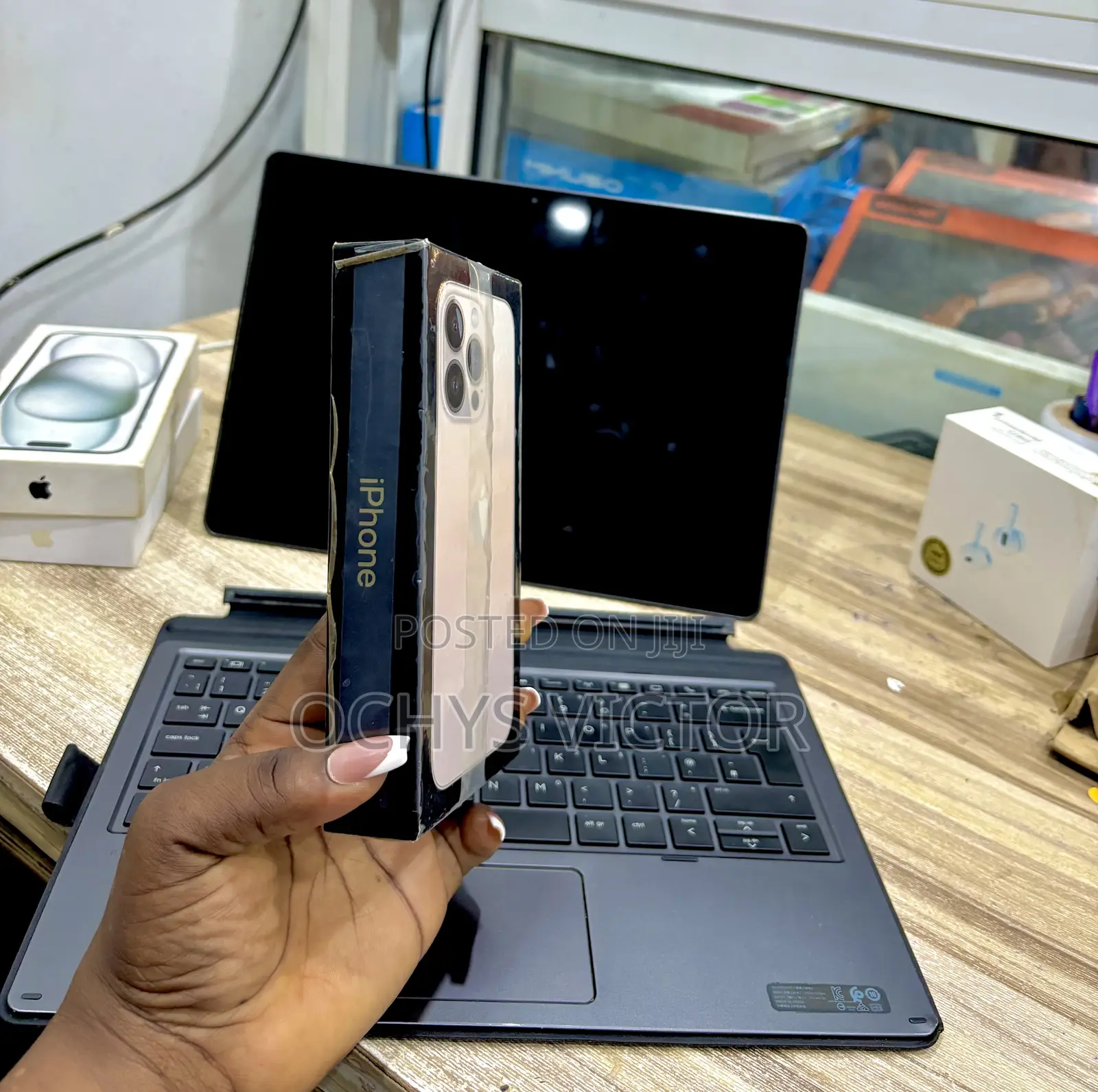 New Apple iPhone 13 Pro 128 GB Gold