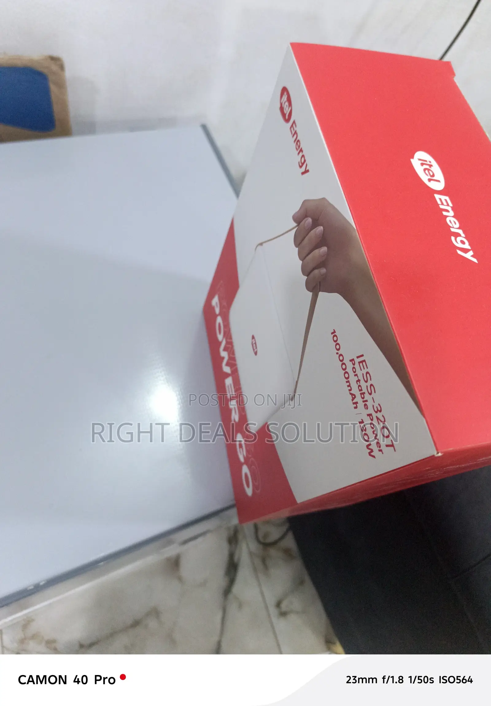 Massive 100,000mah Capacity