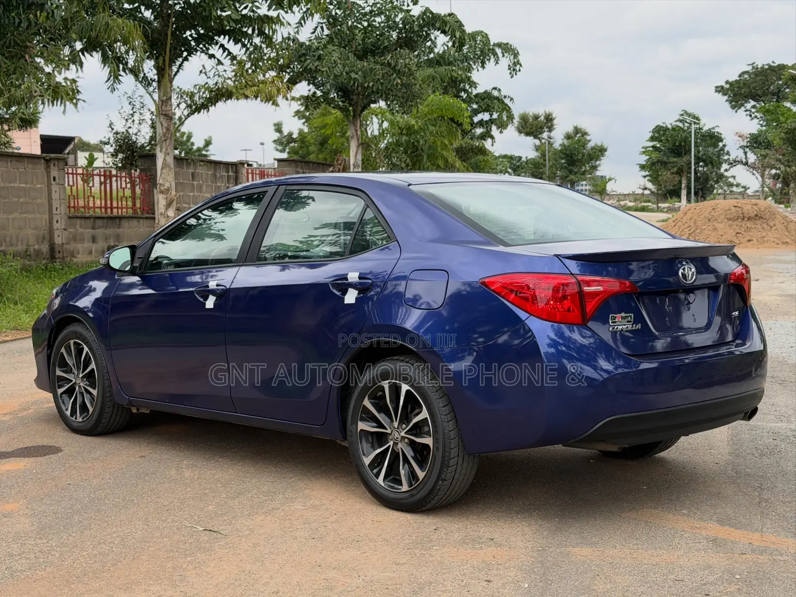 Toyota Corolla 2017 Blue