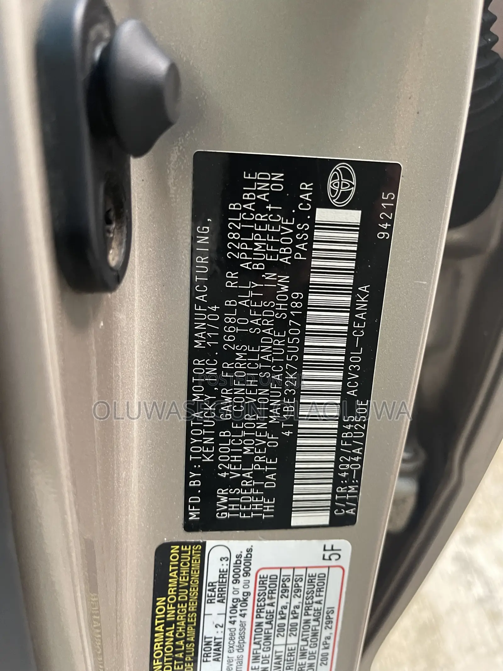 Toyota Camry LE 4dr Sedan (2.4L 4cyl 5A) 2005 Gold