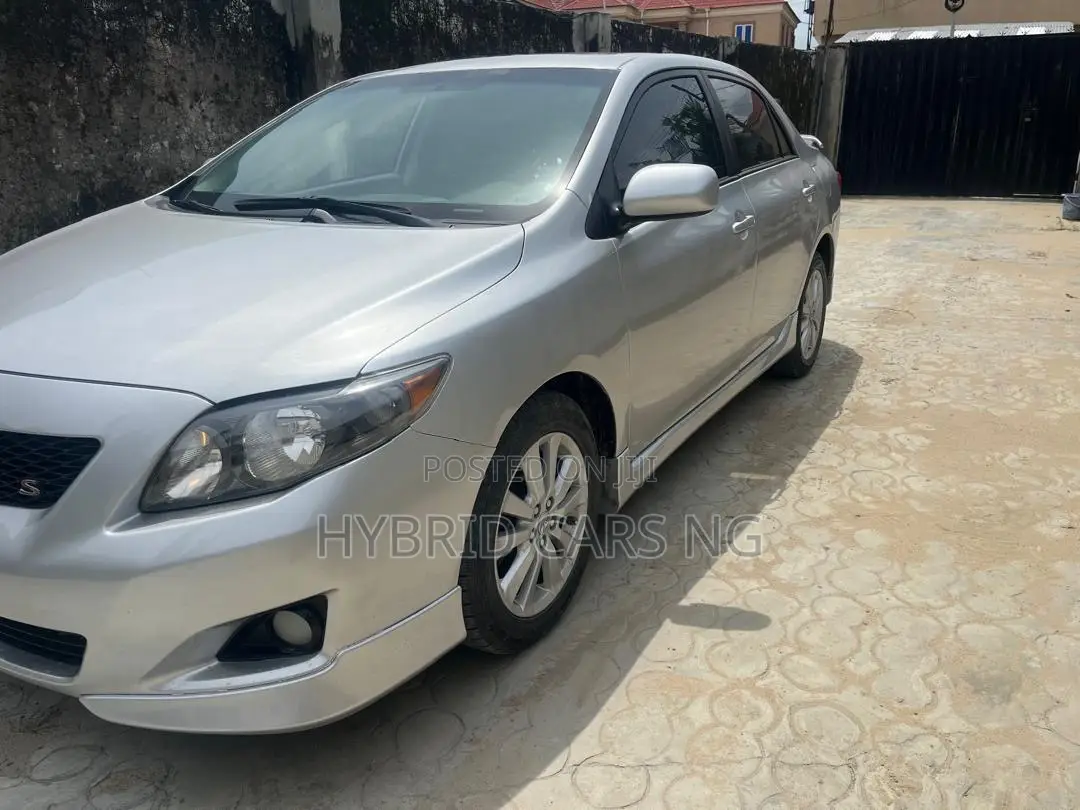 Toyota Corolla S 4dr Sedan (1.8L 4cyl 4A) 2010 Silver