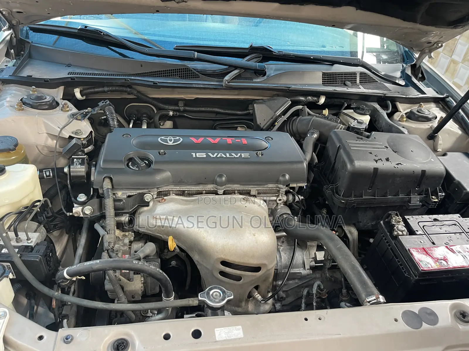 Toyota Camry LE 4dr Sedan (2.4L 4cyl 5A) 2005 Gold