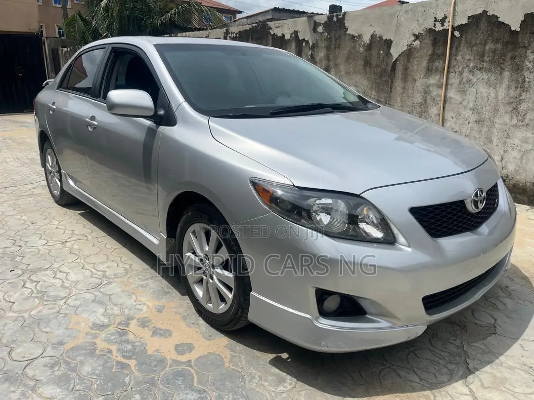 Toyota Corolla S 4dr Sedan (1.8L 4cyl 4A) 2010 Silver