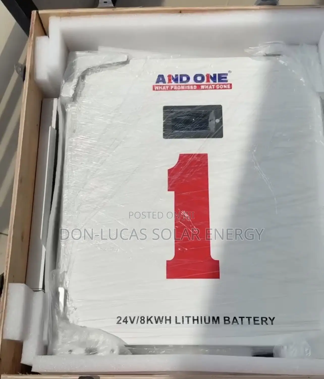 8kwh 24v and One Lithium Ion Battery