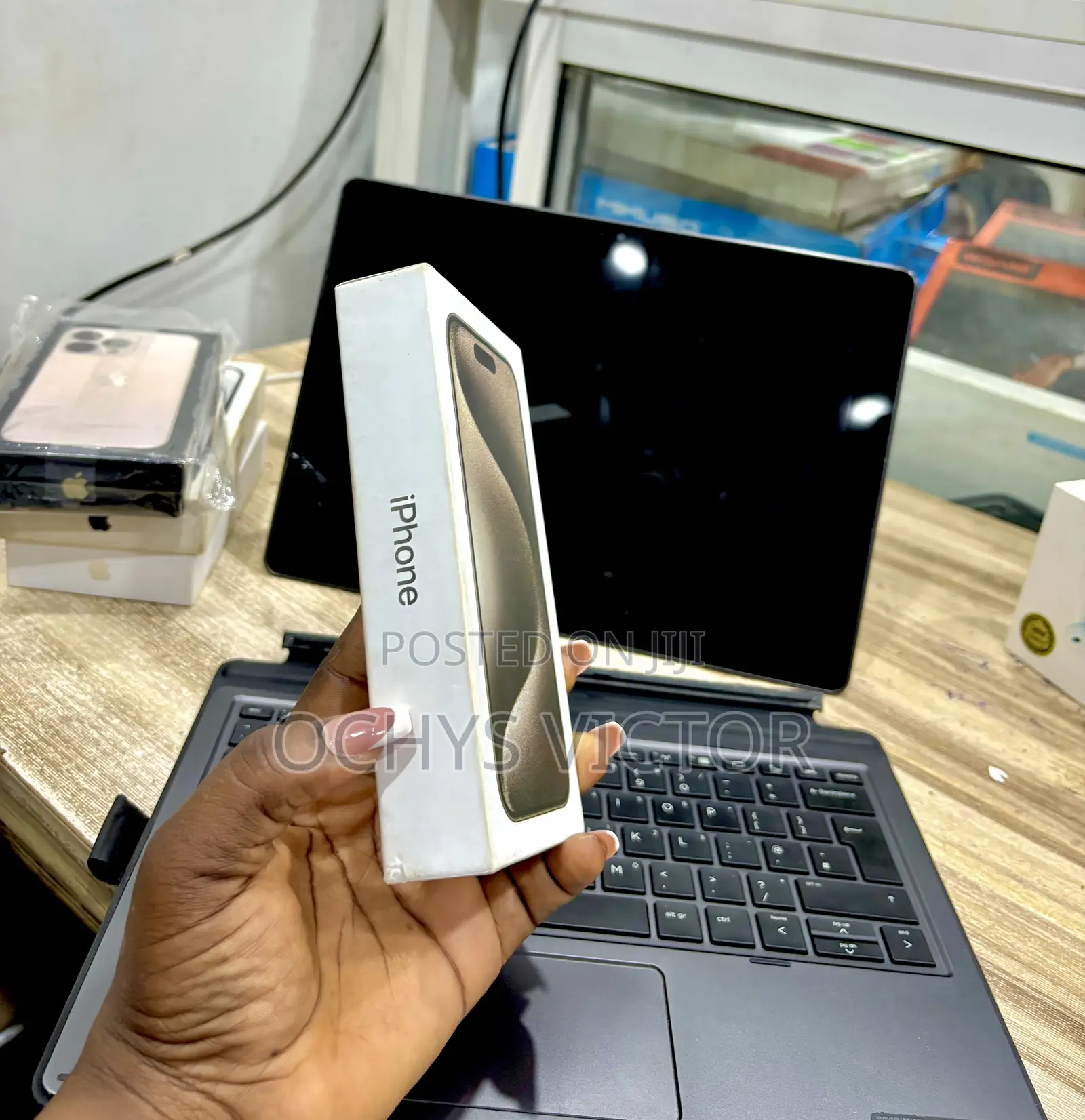 New Apple iPhone 15 Pro 128 GB