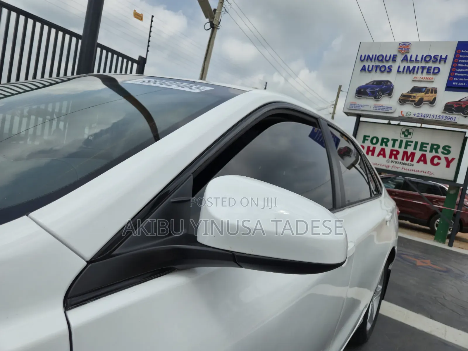 Toyota Camry 2016 White