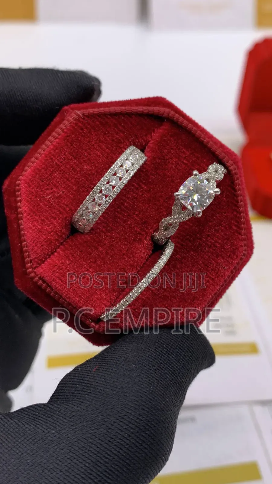 VVS Moissanite Diamond Wedding Ring