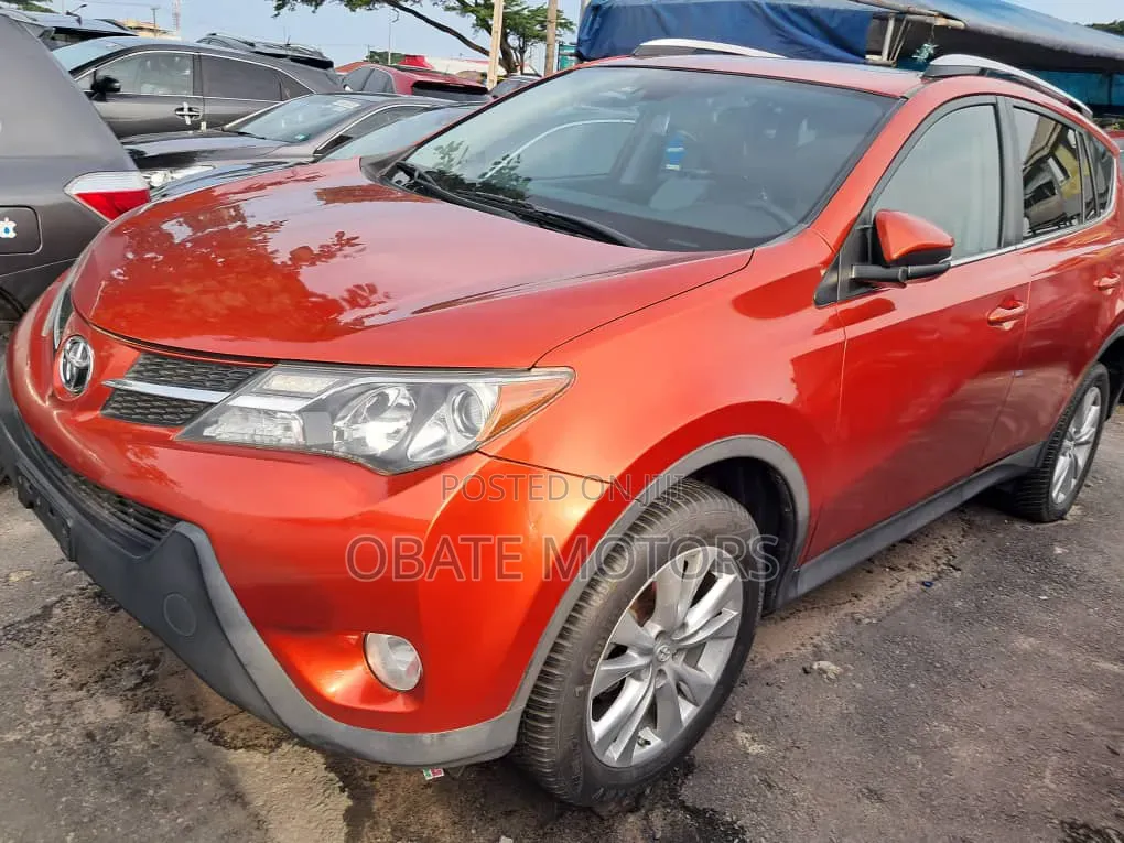 Toyota RAV4 2015 Maroon