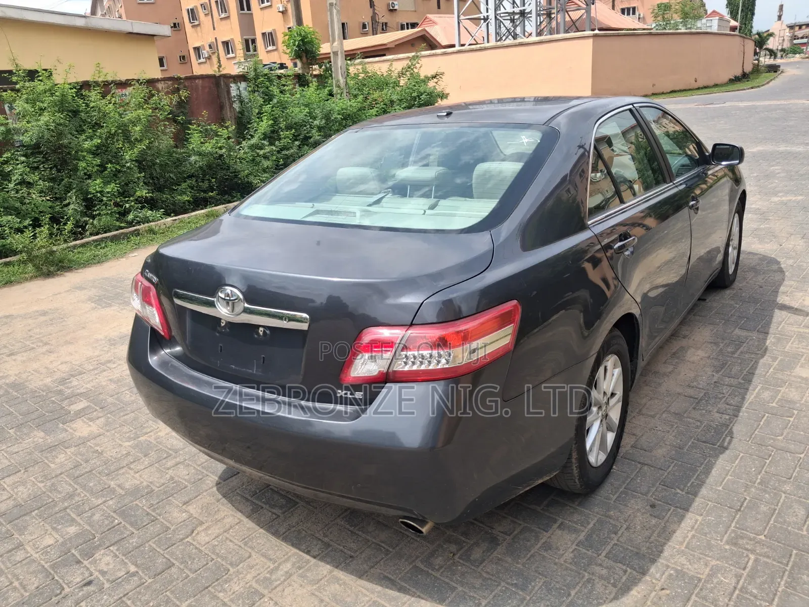 Toyota Camry 2010 Gray