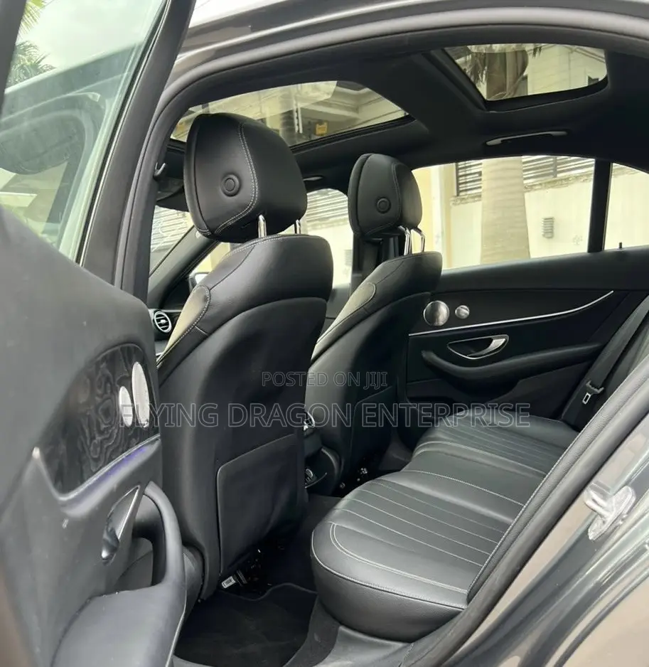 Mercedes-Benz E300 4Matic AWD Sedan (2.0L 4cyl 9A) 2017 Gray