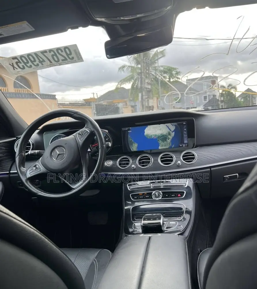 Mercedes-Benz E300 4Matic AWD Sedan (2.0L 4cyl 9A) 2017 Gray