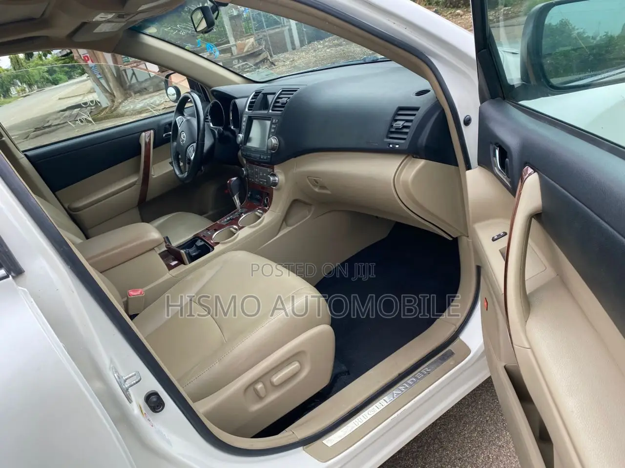 Toyota Highlander Limited 2012 White