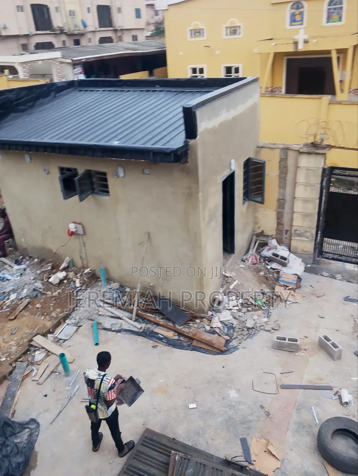 3bdrm Duplex in United Estate, Berger for sale