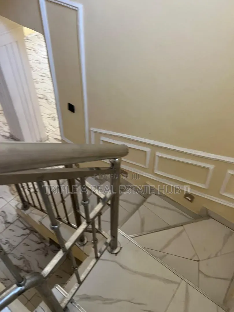 Furnished 4bdrm Duplex in Alimosho for sale