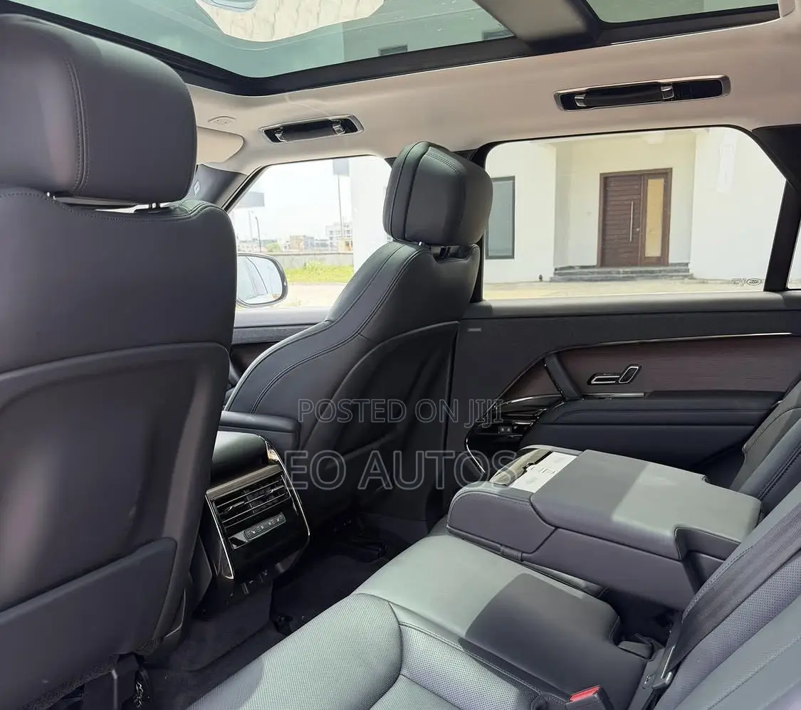 Land Rover Range Rover Sport P400 SE Dynamic 4WD 2023 Gray