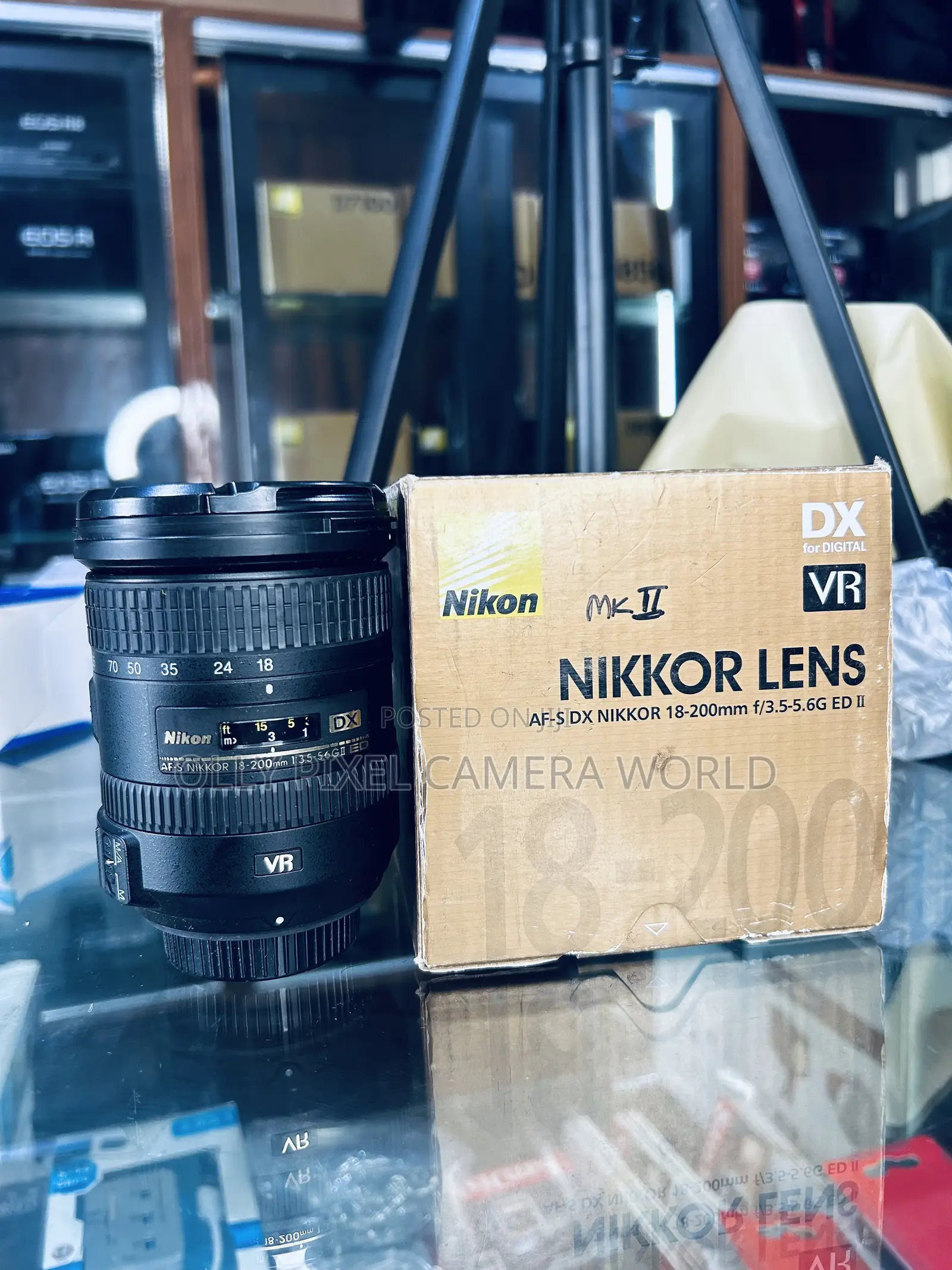 Nikon 18-200mm Vr
