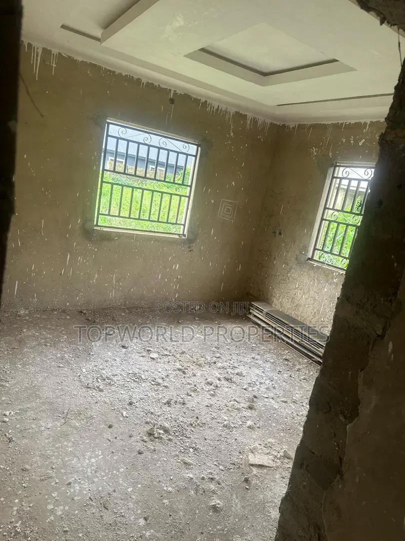 3bdrm Bungalow in Behind Osinbajo Rail for sale