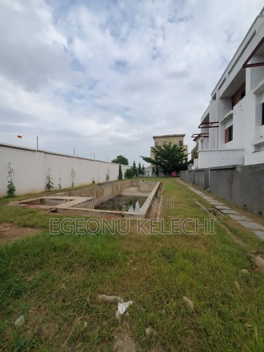 Furnished 5bdrm Duplex in Katampe Extension for sale