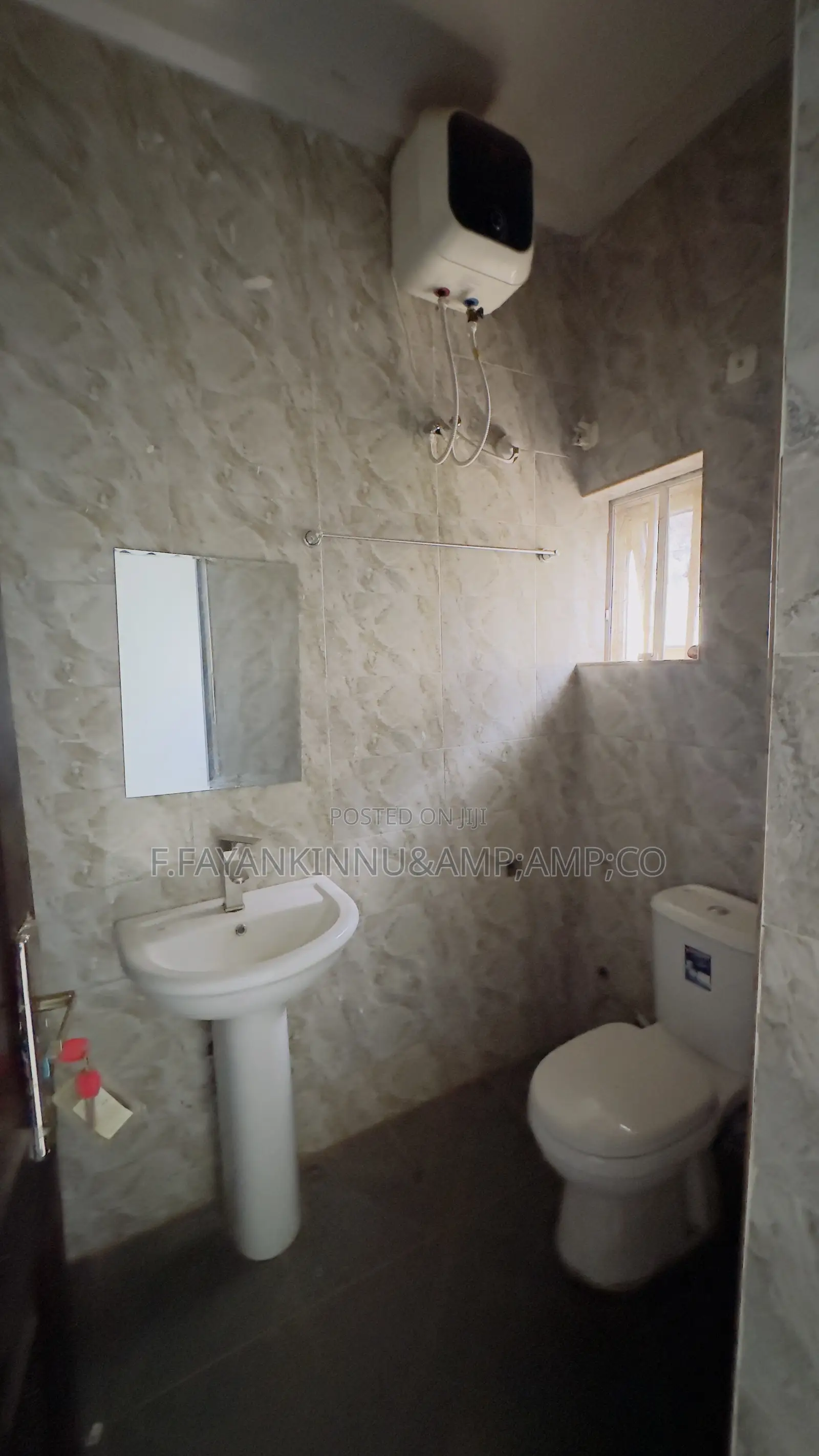 4bdrm Duplex in Lugbe District for sale