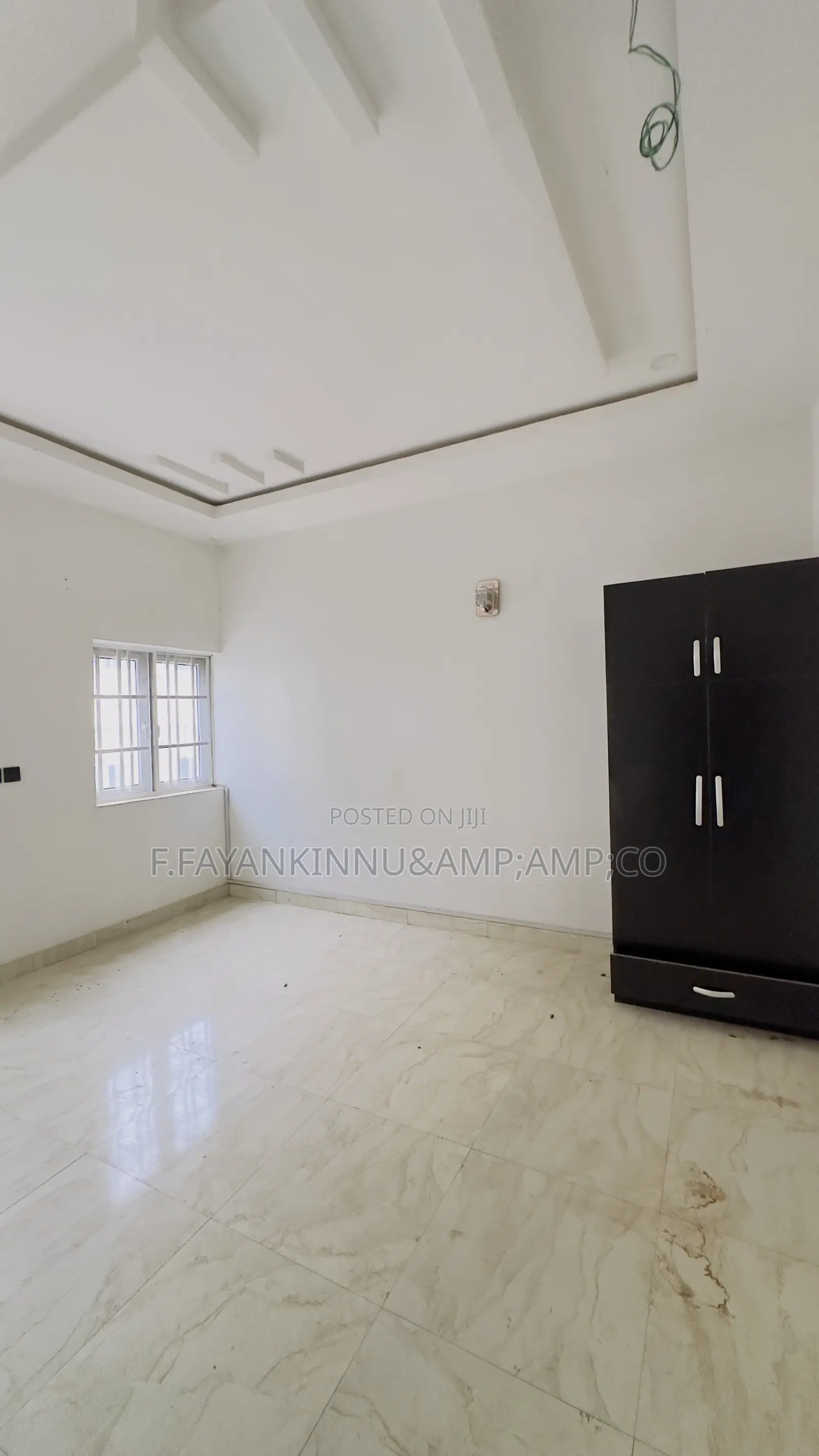 4bdrm Duplex in Lugbe District for sale