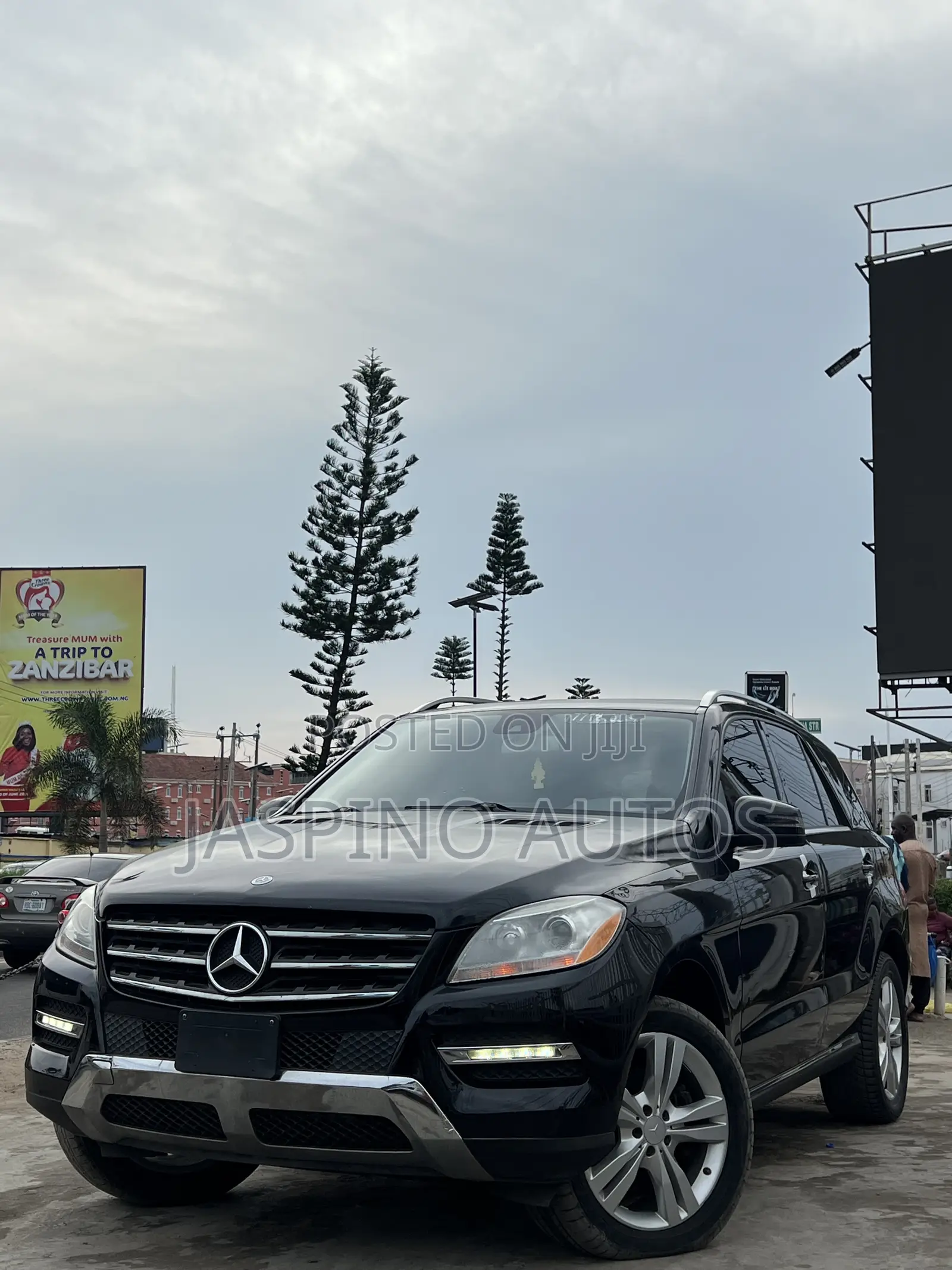 Mercedes-Benz M Class 2015 Black