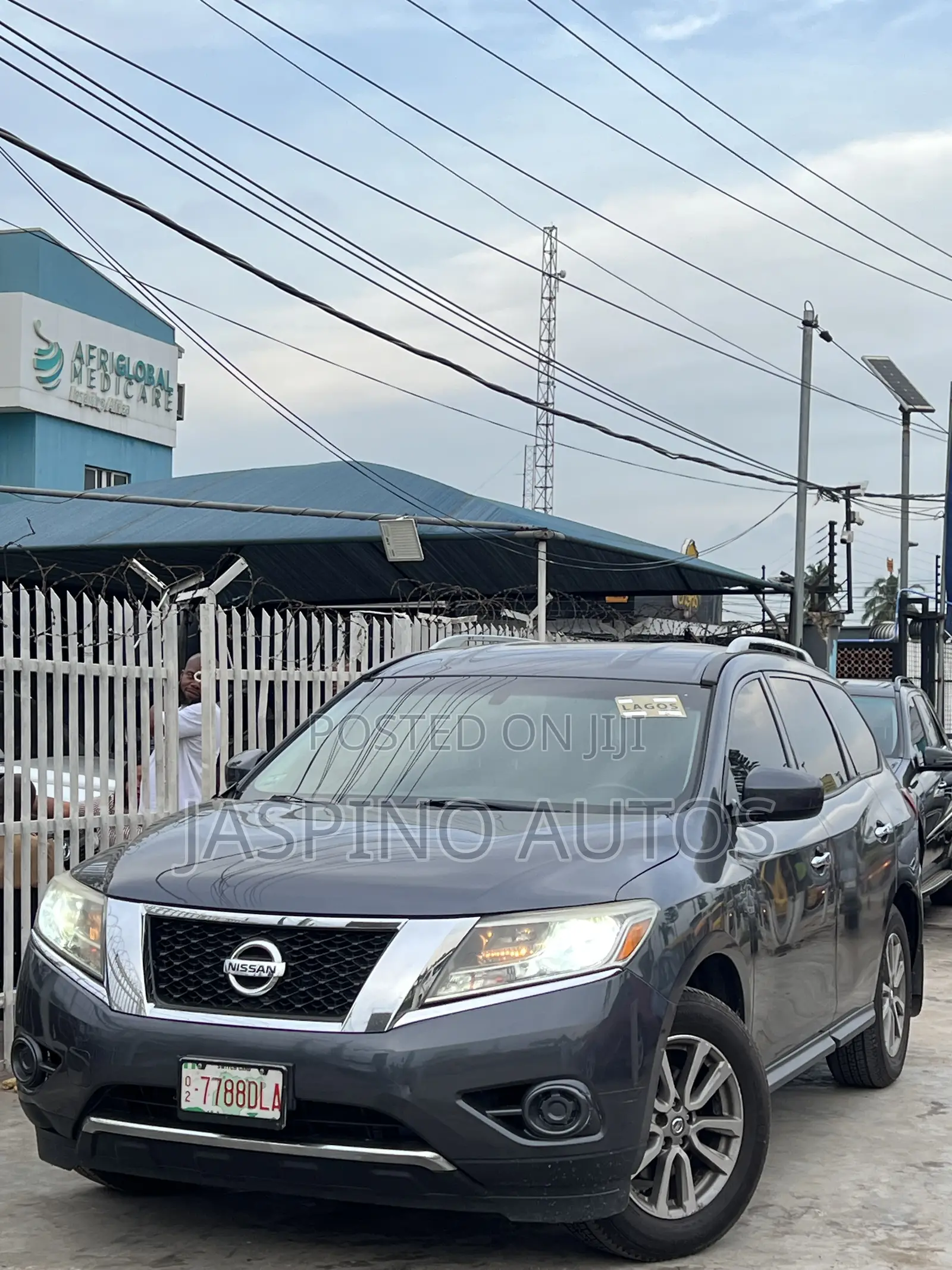 Nissan Pathfinder 2014 Gray