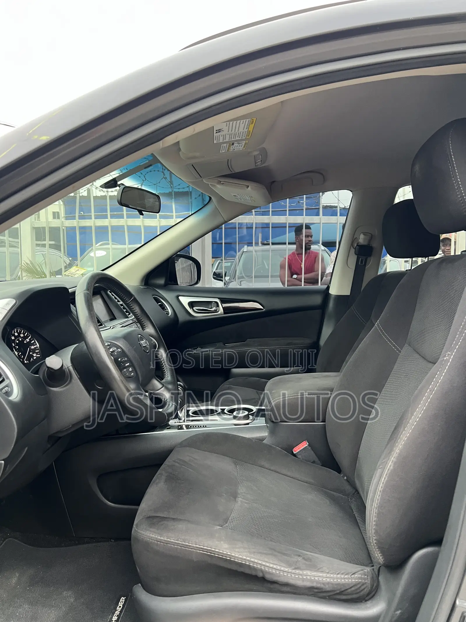 Nissan Pathfinder 2014 Gray