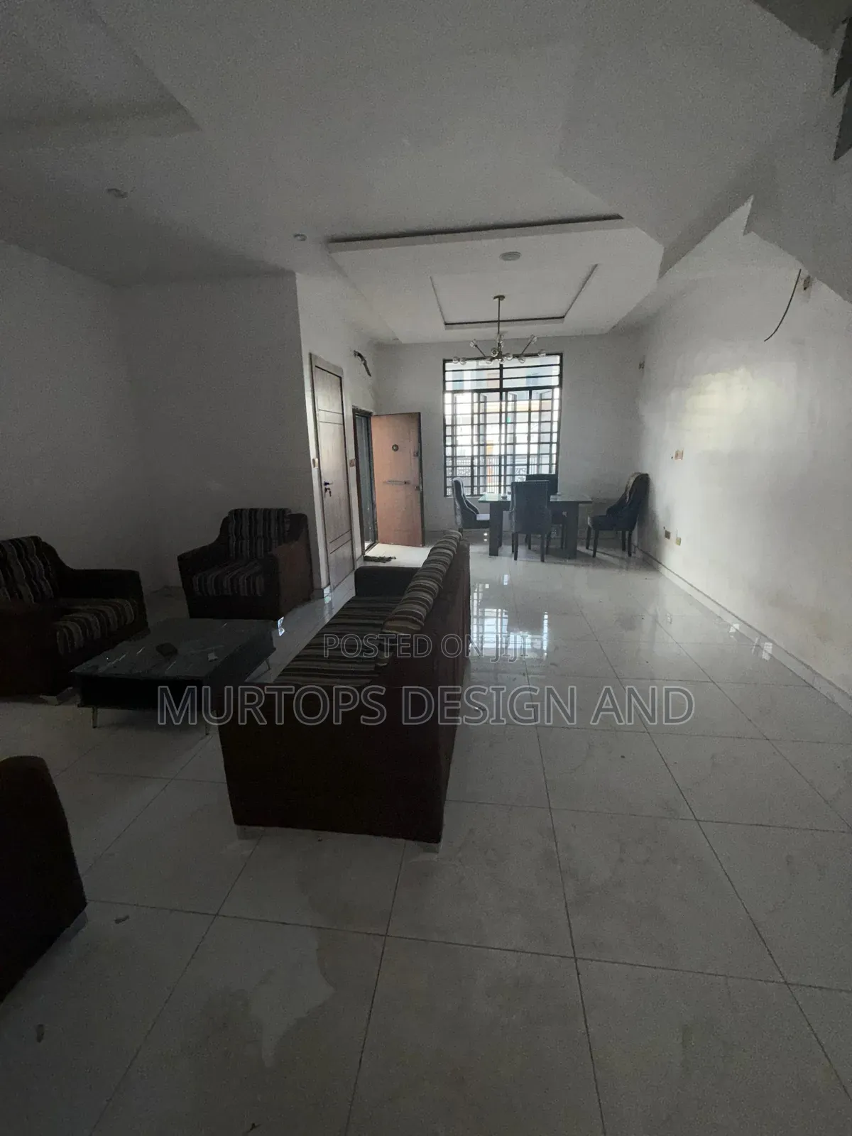 4bdrm Duplex in Chevron for rent