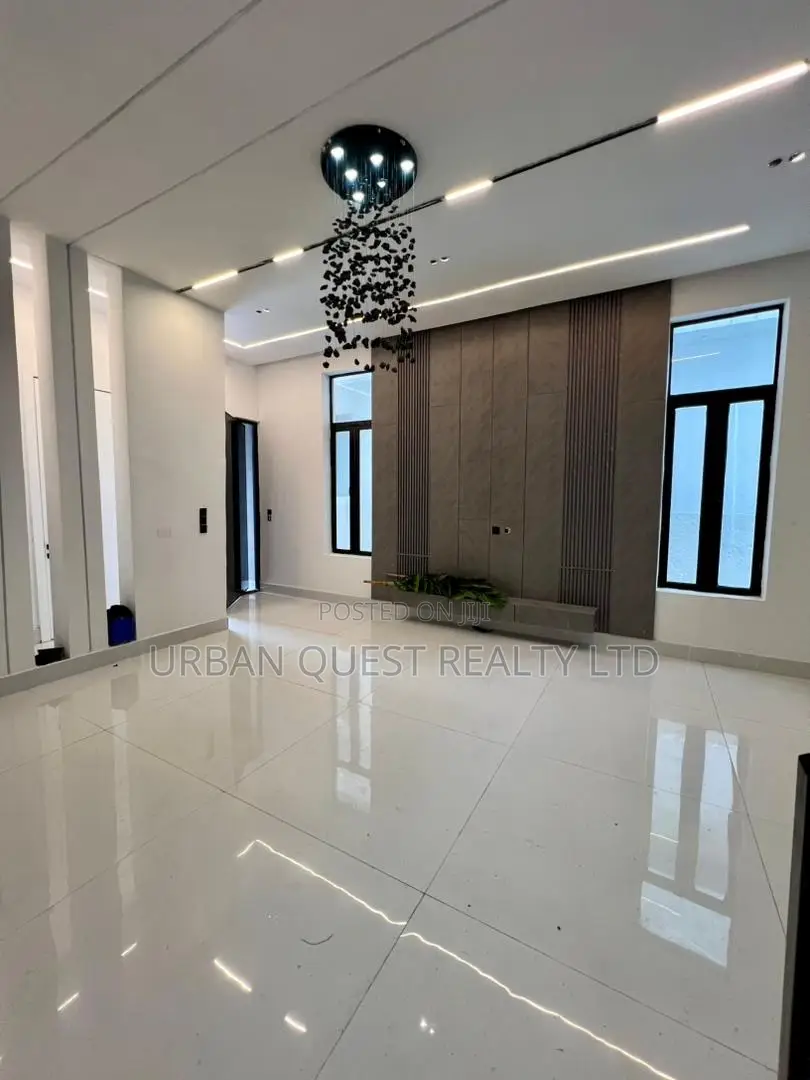 4bdrm Duplex in Ajah for sale
