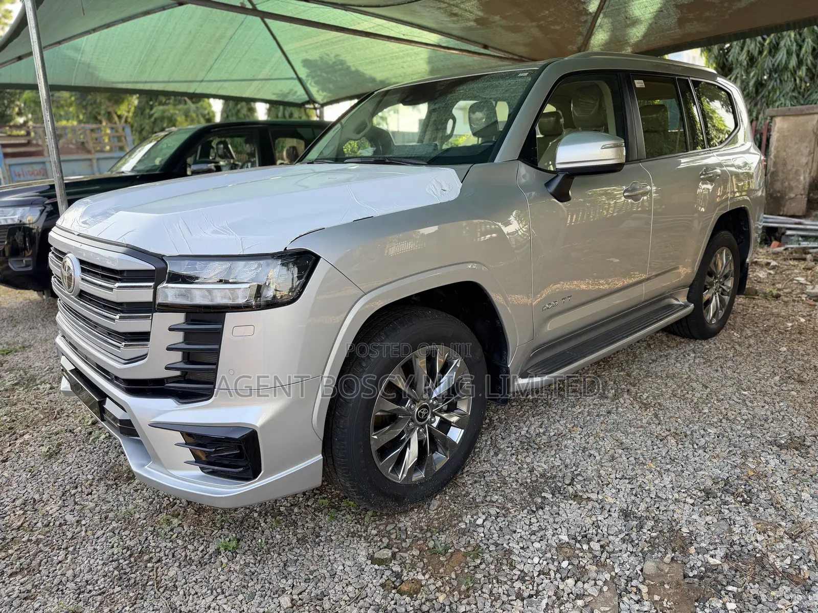 New Toyota Land Cruiser 2025 Gold