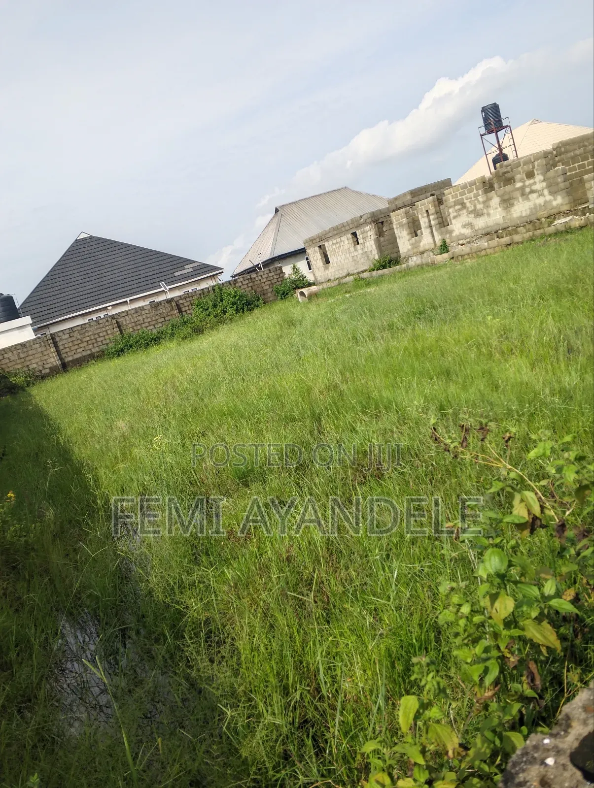 Genuine Land