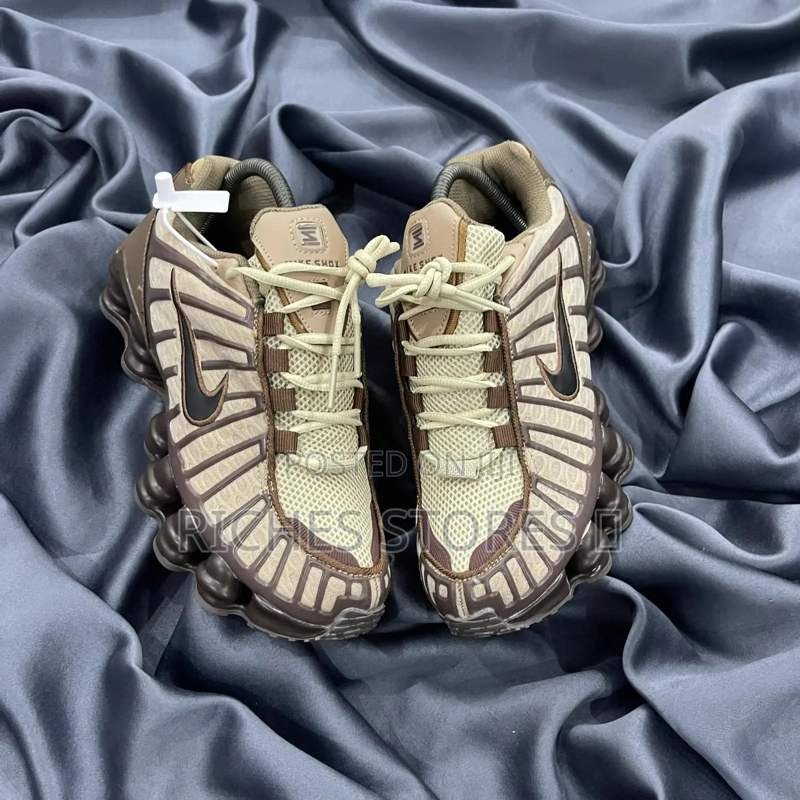 Authentic Nike Shox R4 Brown Sneakers
