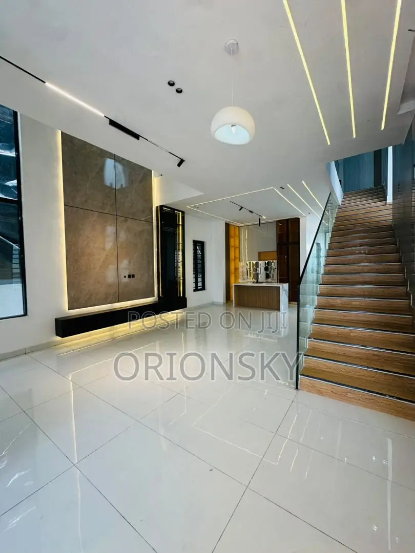 5bdrm Duplex in VGC / Ajah for sale