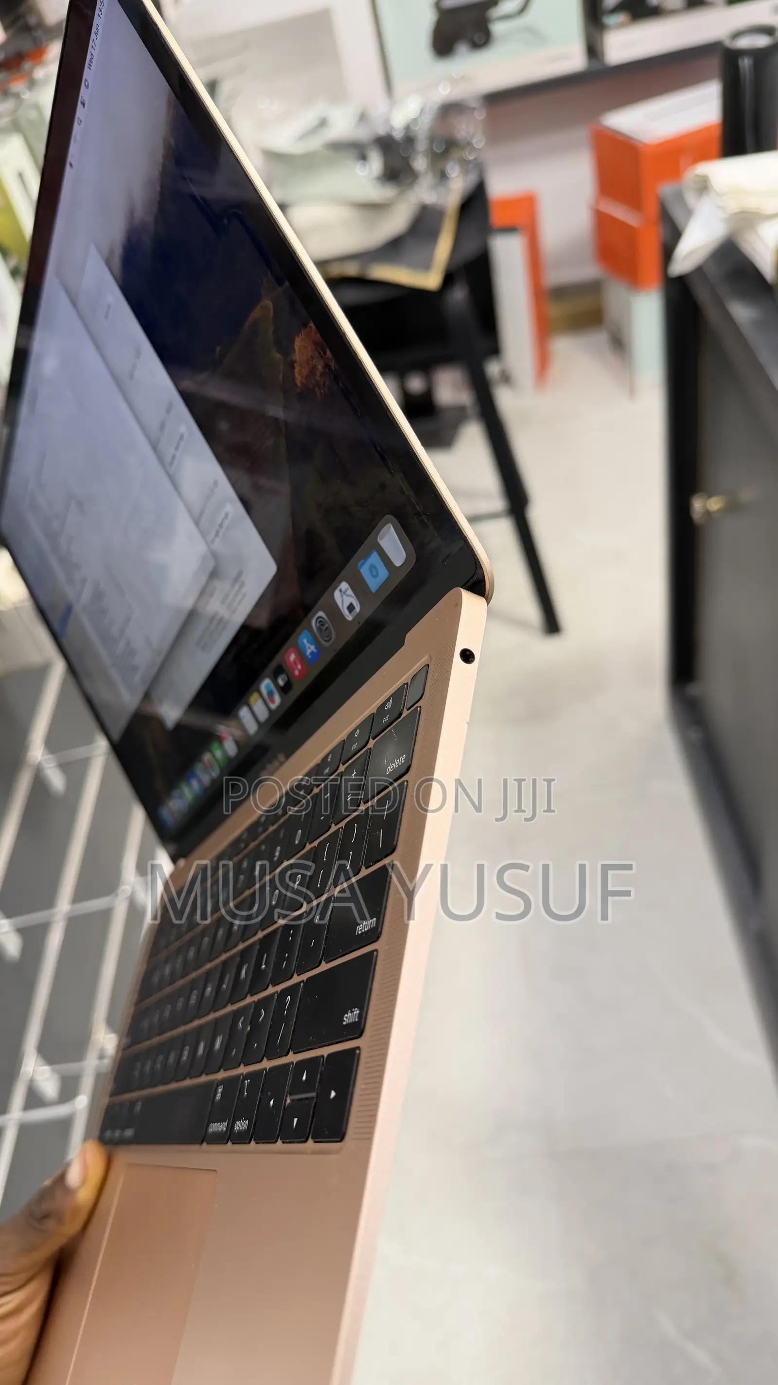 Laptop Apple MacBook Air 2019 8GB Intel Core i5 SSD 128GB