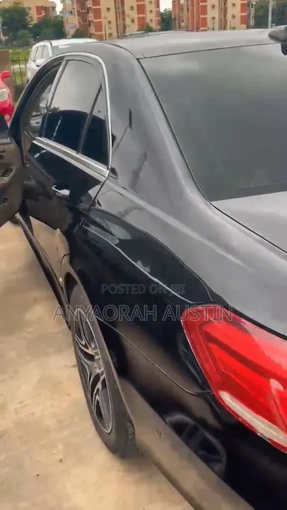 Mercedes-Benz E350 2011 Black