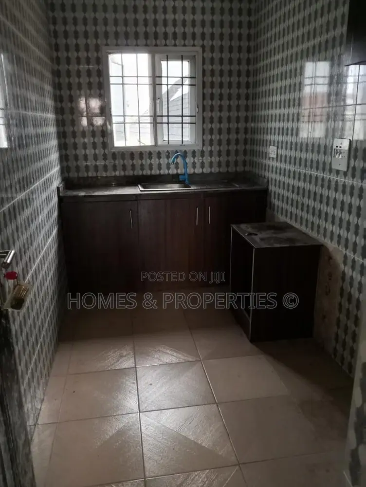 Mini Flat in Destiny Home, Abijo for rent