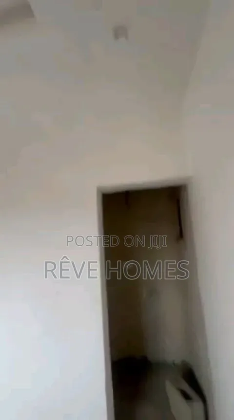 1bdrm Apartment in Shomolu / Shomolu for rent