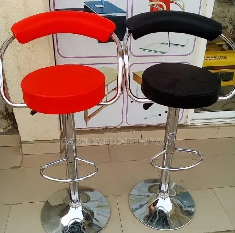 A Modern Adjustable Bar Stools With a Curved Backrest