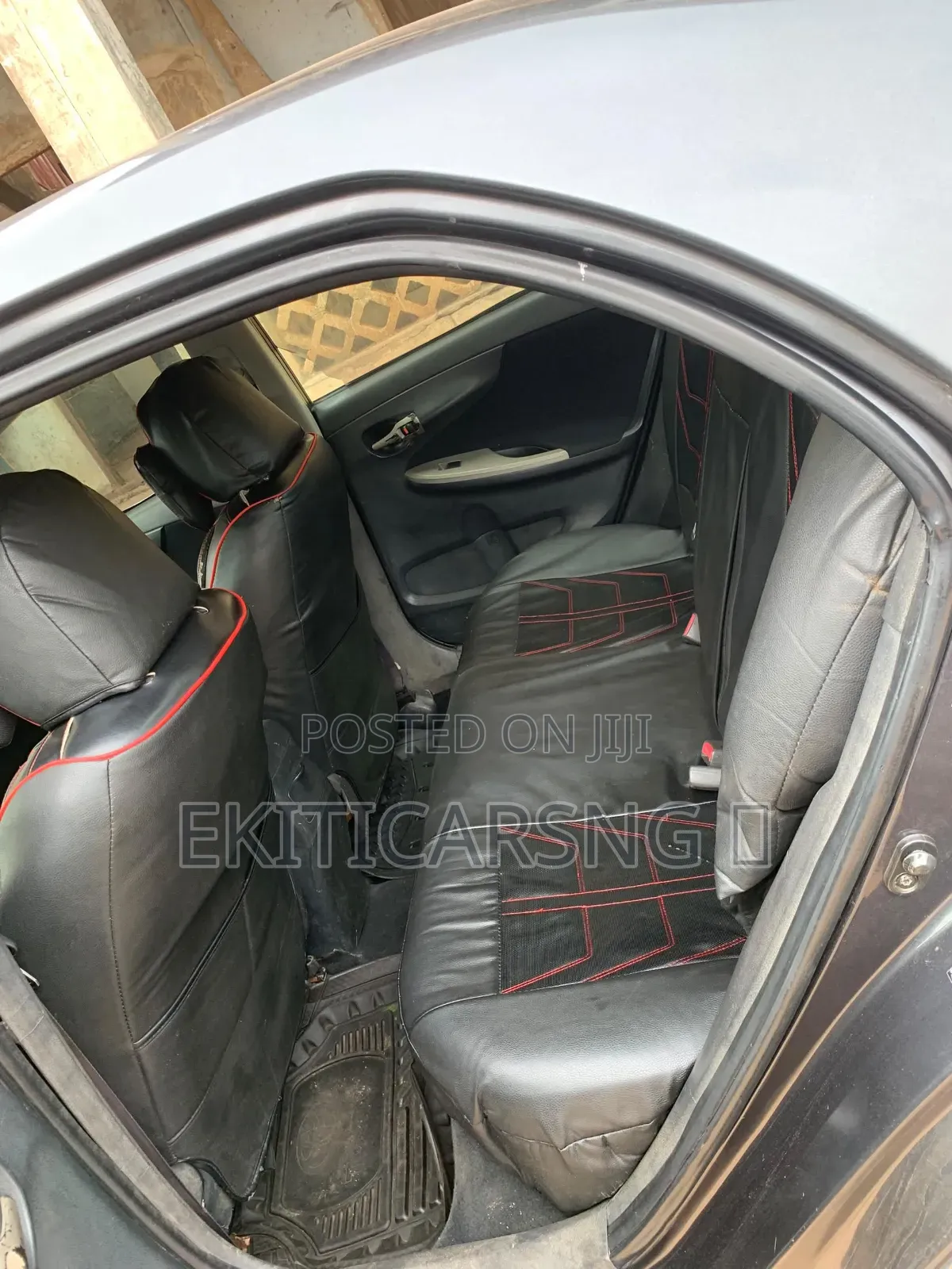 Toyota Corolla 2010 Gray