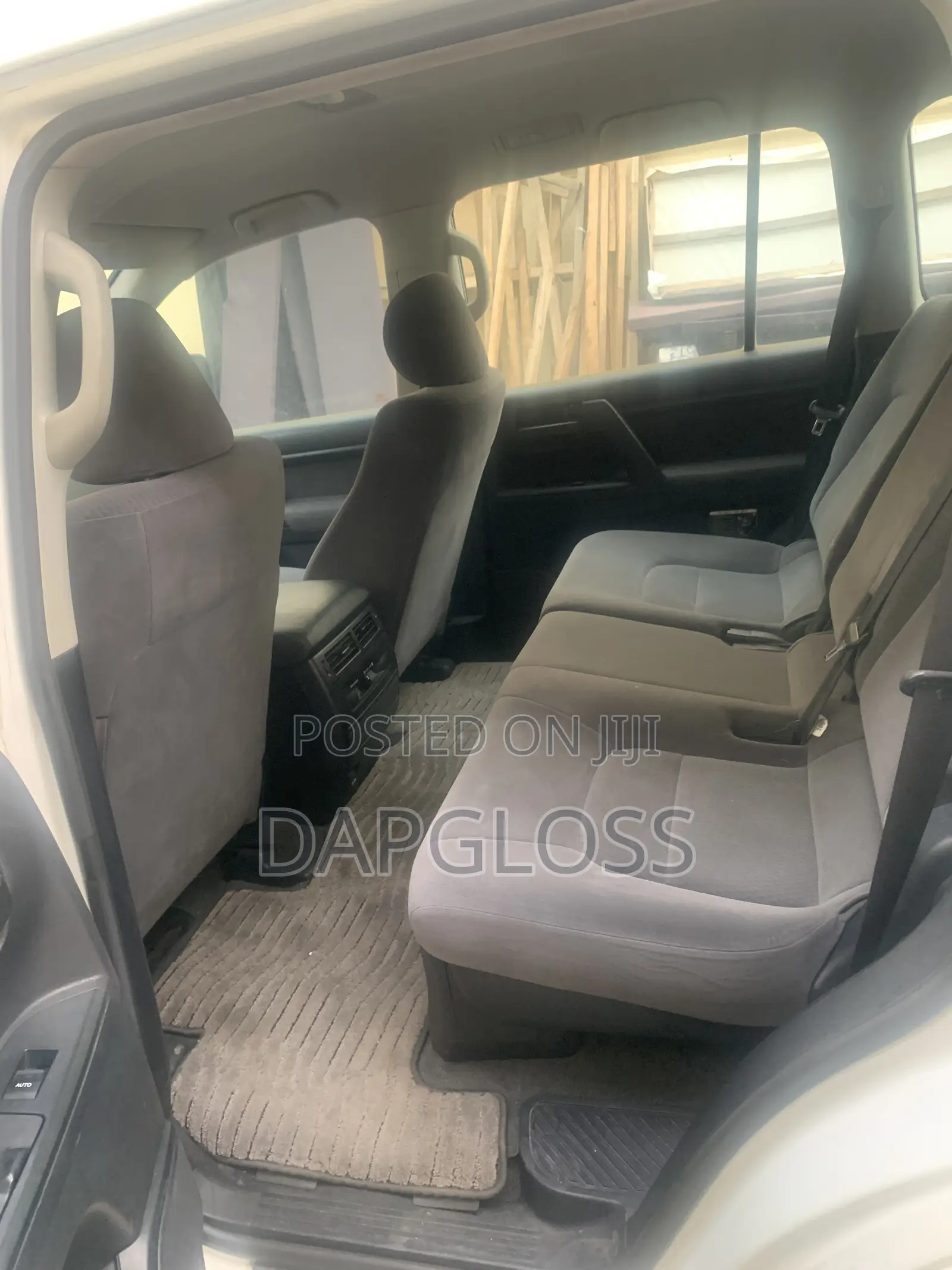 Toyota Land Cruiser 2015 White