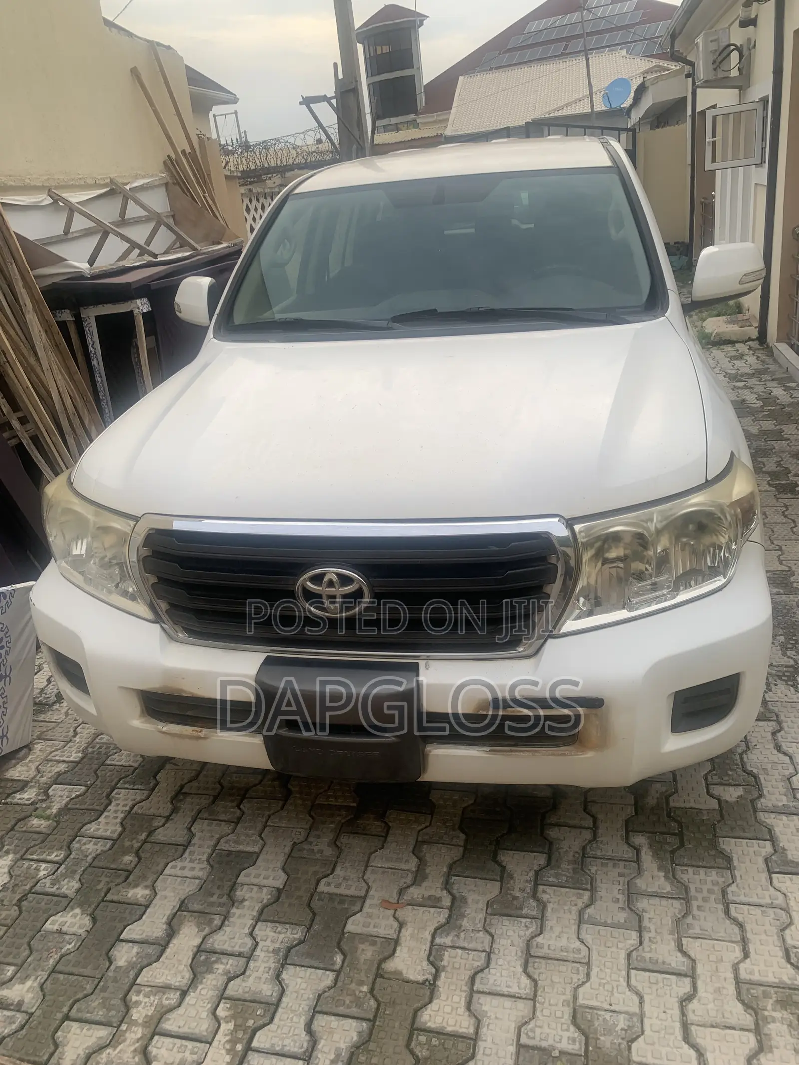Toyota Land Cruiser 2015 White