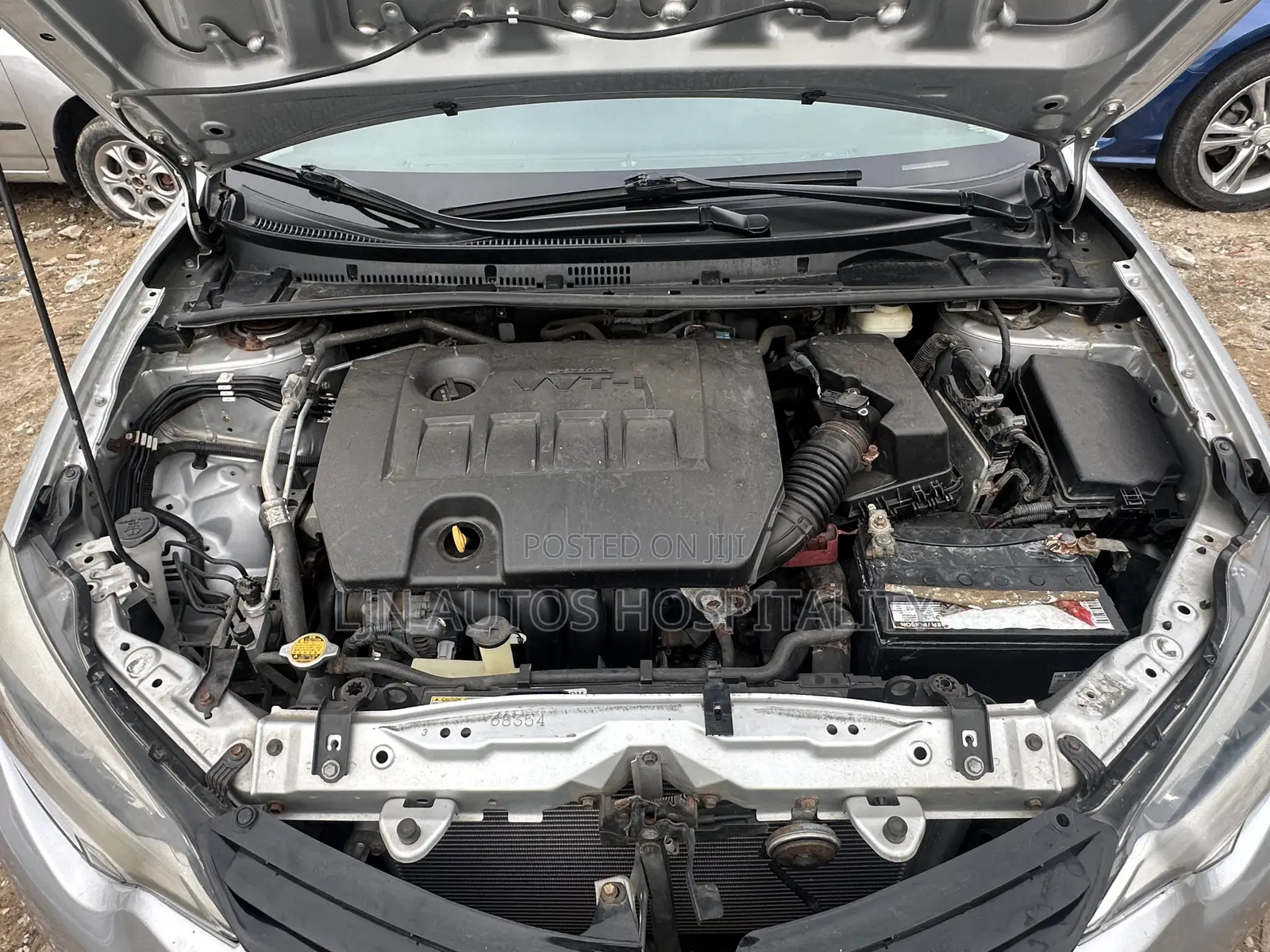 Toyota Corolla LE 4dr Sedan (1.8L 4cyl CVT) 2016 Silver