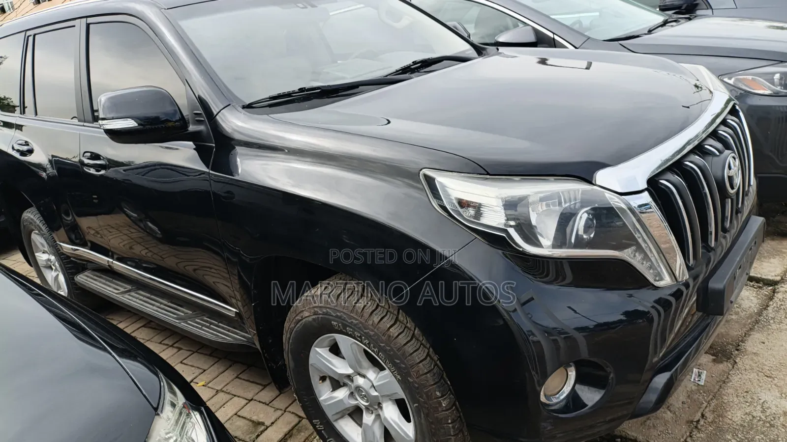 Toyota Land Cruiser Prado 2016 Black